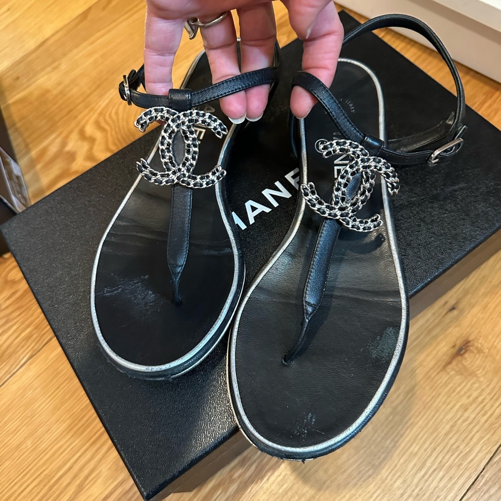 Chanel Black Sandals with Logo Accent- SZE 38.5 - need strap repair